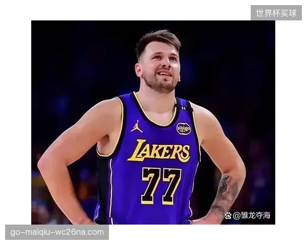 东契奇虽荣膺常规赛得分王，但其球队未能进入季后赛，暴露了球队整体实力短板。
